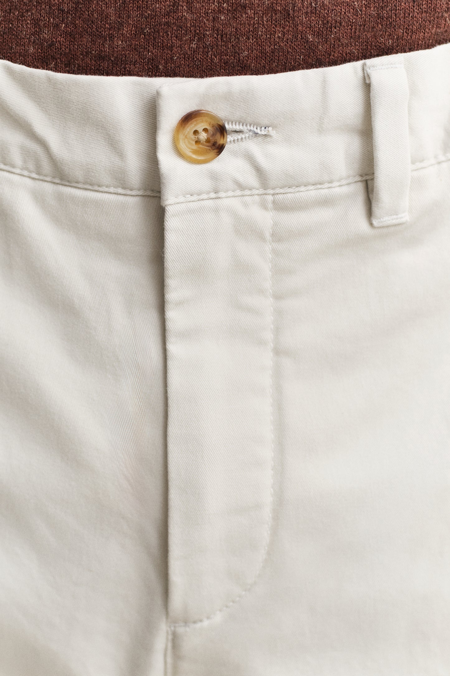 SAND, Classic Regular Chinos, CLOSE-UP BY GANT AU.