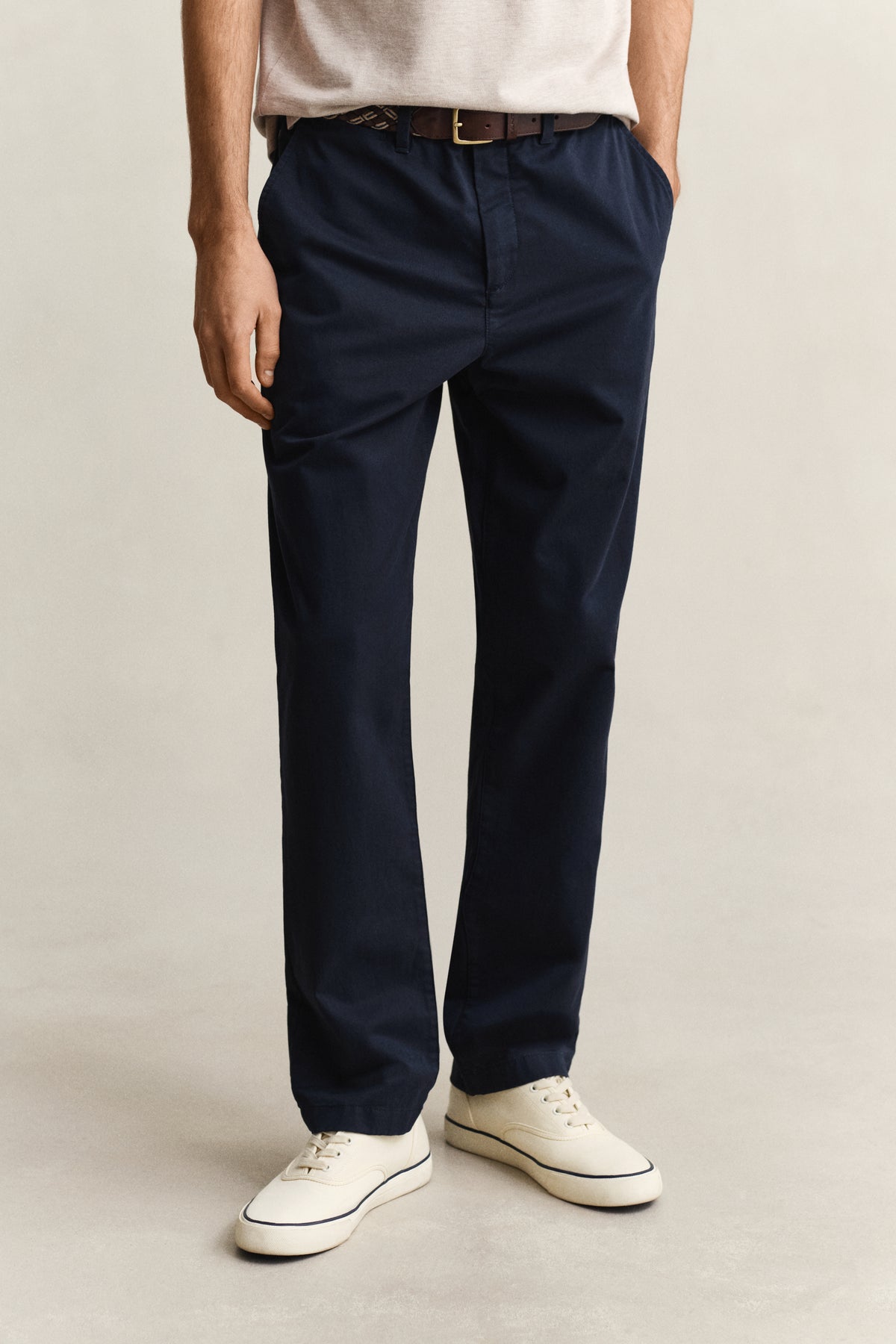 MODEL WEARING Classic Regular Chinos