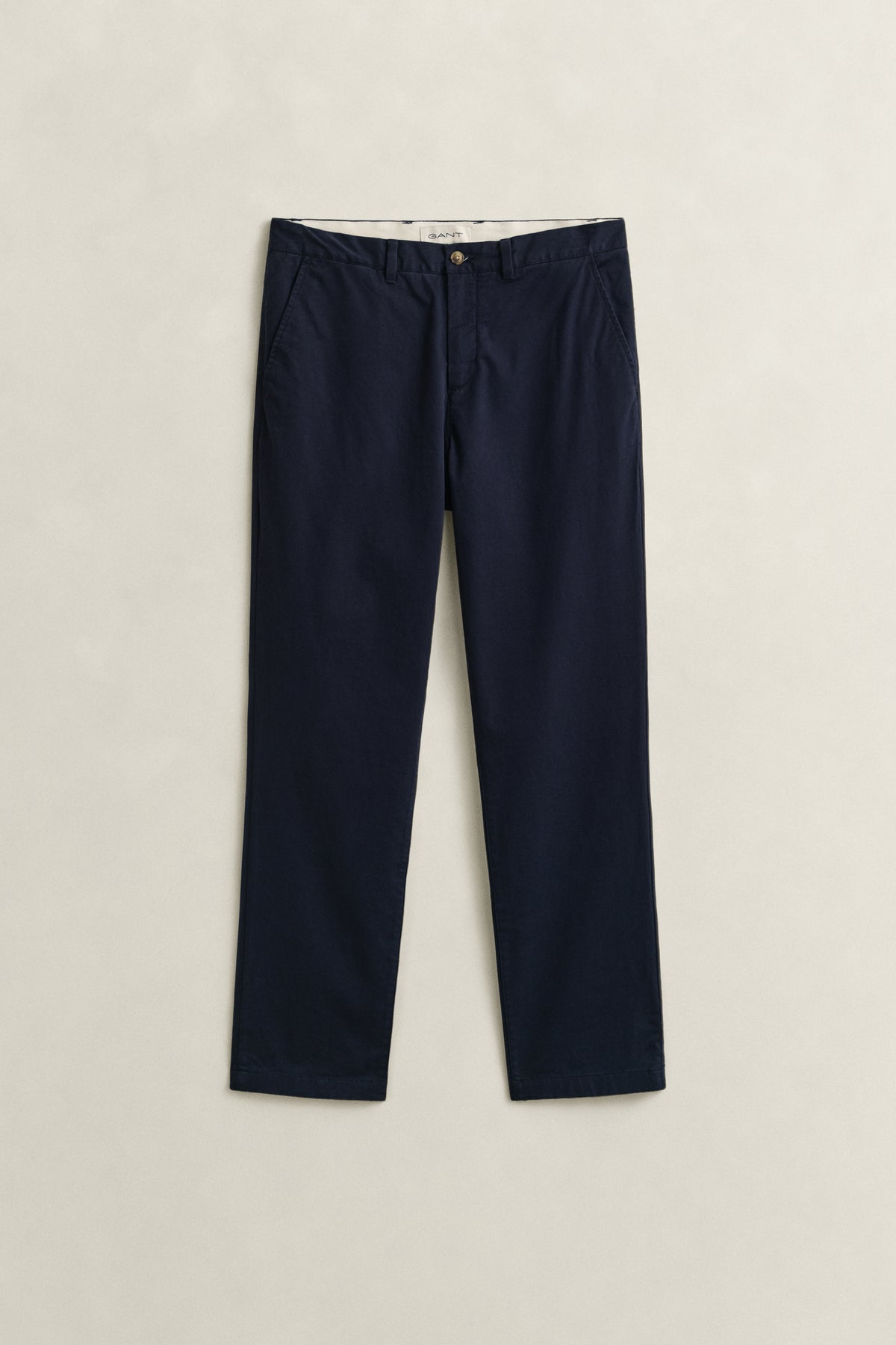 EVENING BLUE, Classic Regular Chinos, FLAT-LAY BY GANT AU.
