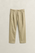 WOODY BEIGE, REG PLEATED COTTON TWILL CHINOS, FLAT-LAY BY GANT AU.