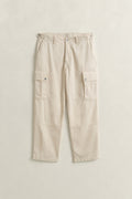 CREAMED WHITE, REL HERRINGBONE CARGO PANTS, FLAT-LAY BY GANT AU.