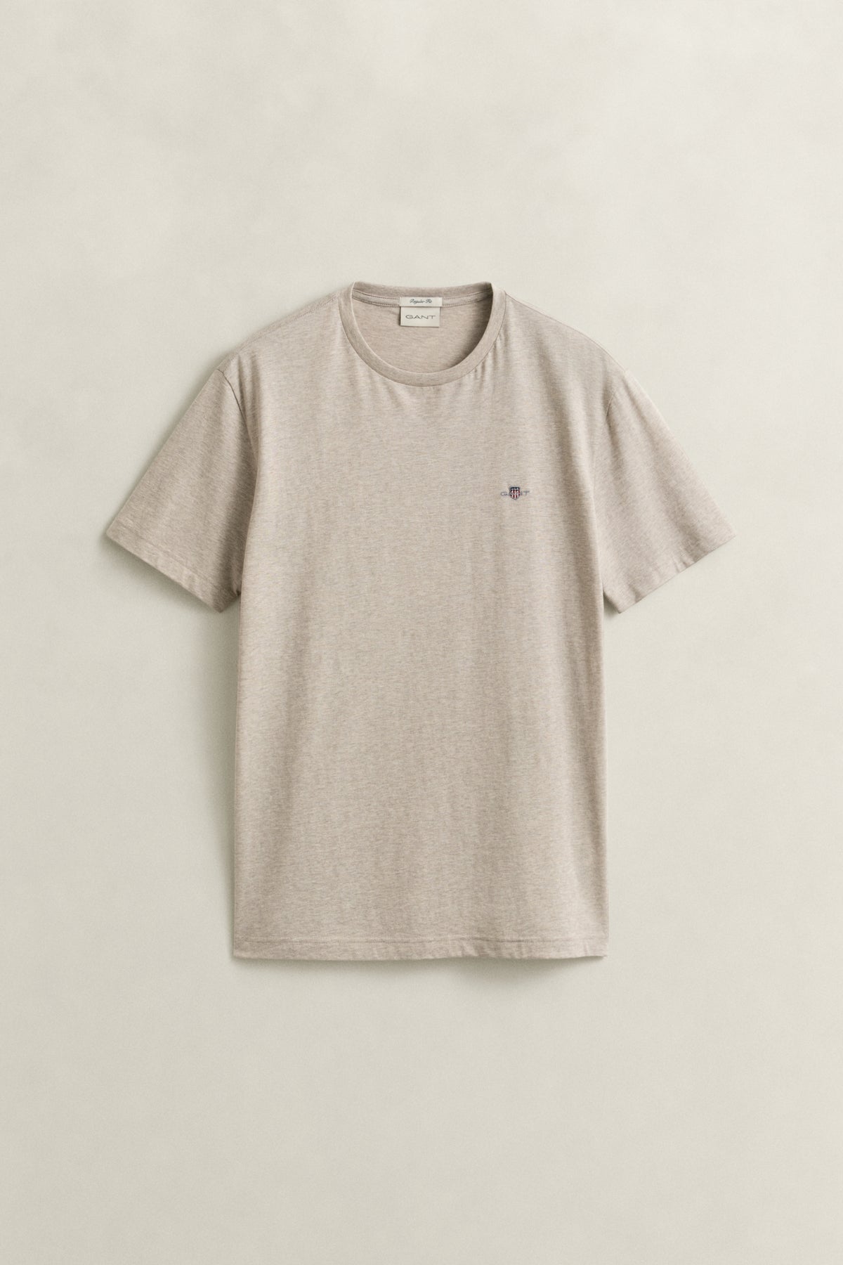 SEED MELANGE, Shield T-Shirt, FLAT-LAY BY GANT AU.