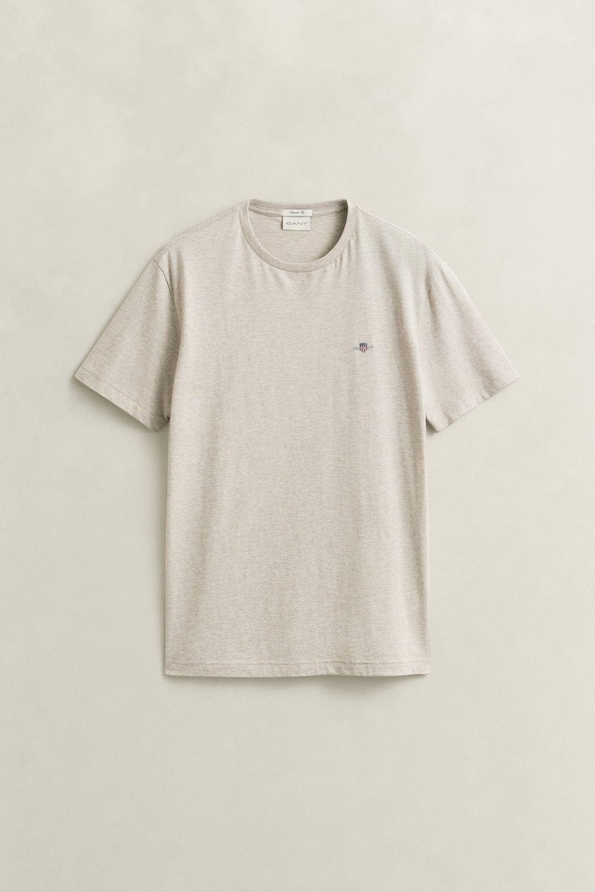 SEED MELANGE, Shield T-Shirt, FLAT-LAY BY GANT AU.