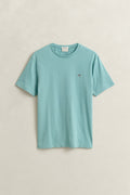 MUTED TURQUOISE, Shield T-Shirt, FLAT-LAY BY GANT AU.