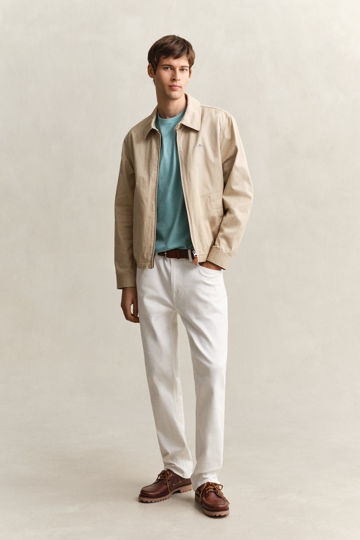 MUTED TURQUOISE, Shield T-Shirt BY GANT AU.