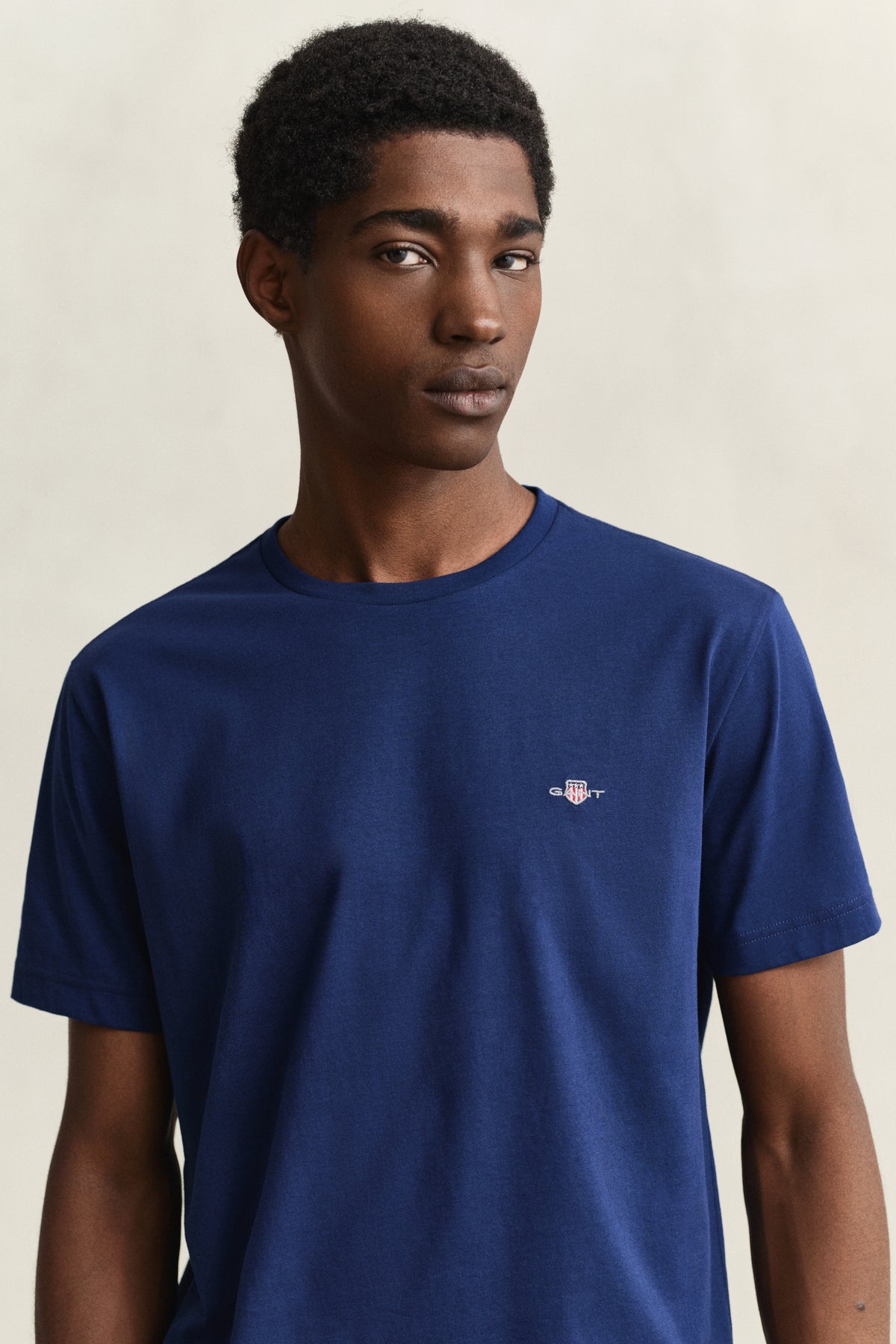 RICH NAVY, Shield T-Shirt, CLOSE-UP BY GANT AU.