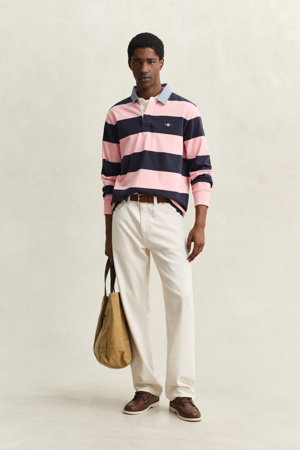 BUBBELGUM PINK, Classic Heavy Rugger BY GANT AU.