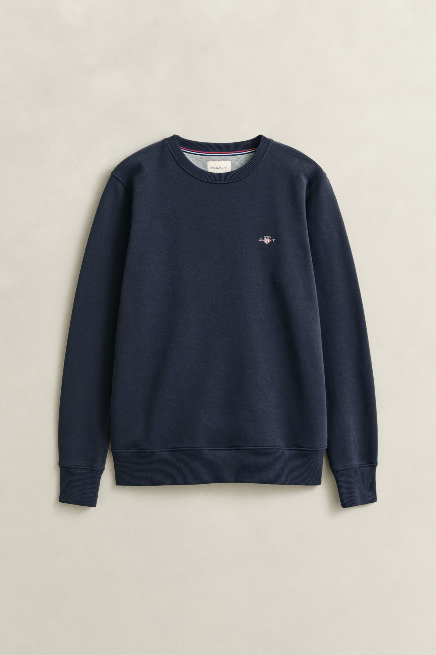 EVENING BLUE, REG SHIELD C-NECK SWEAT, FRONT-VIEW BY GANT AU.