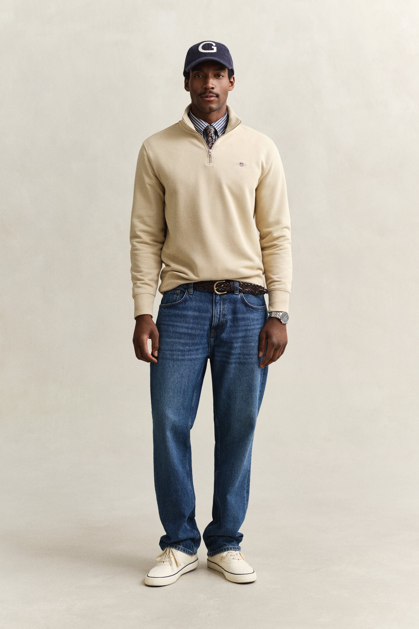OAT BEIGE, REG SHIELD HALF ZIP SWEAT BY GANT AU.
