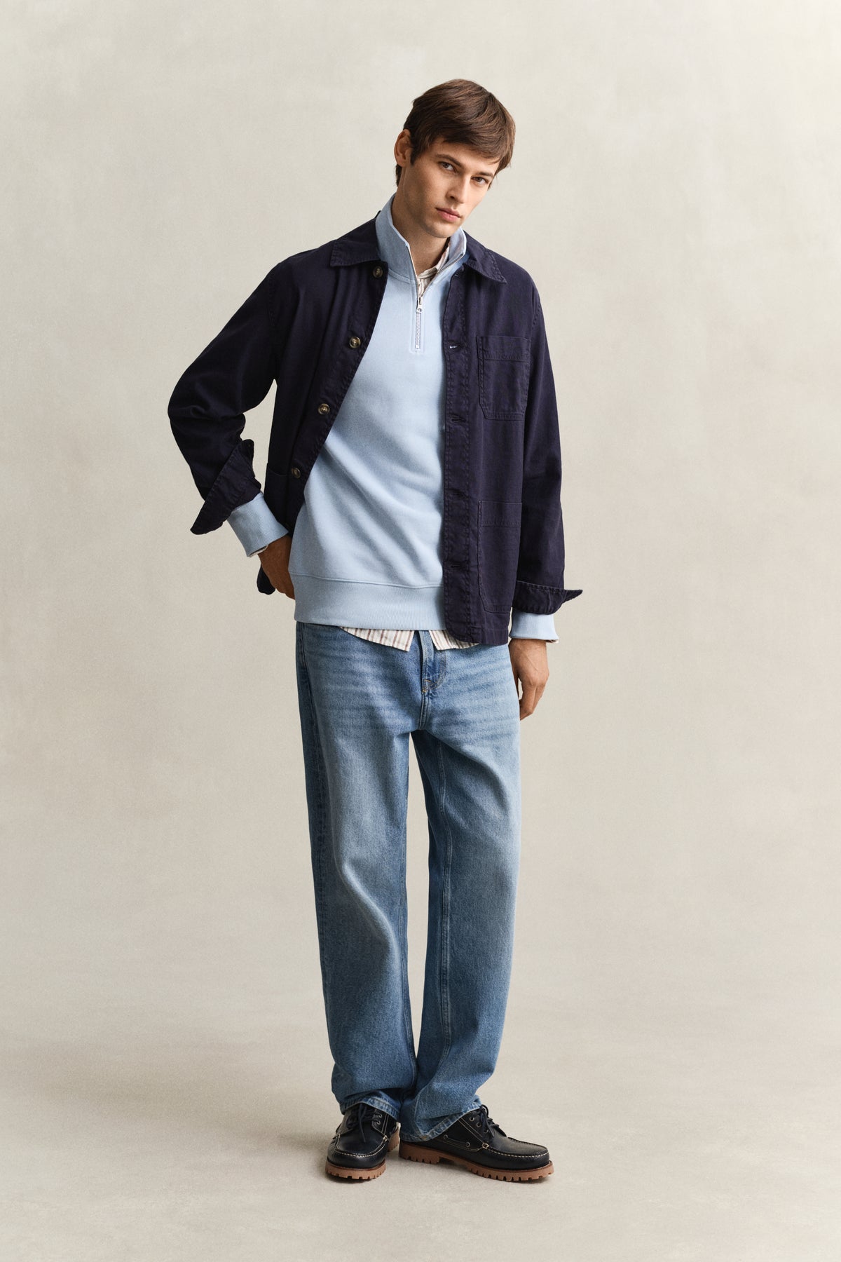 FRESH BLUE, REG SHIELD HALF ZIP SWEAT BY GANT AU.