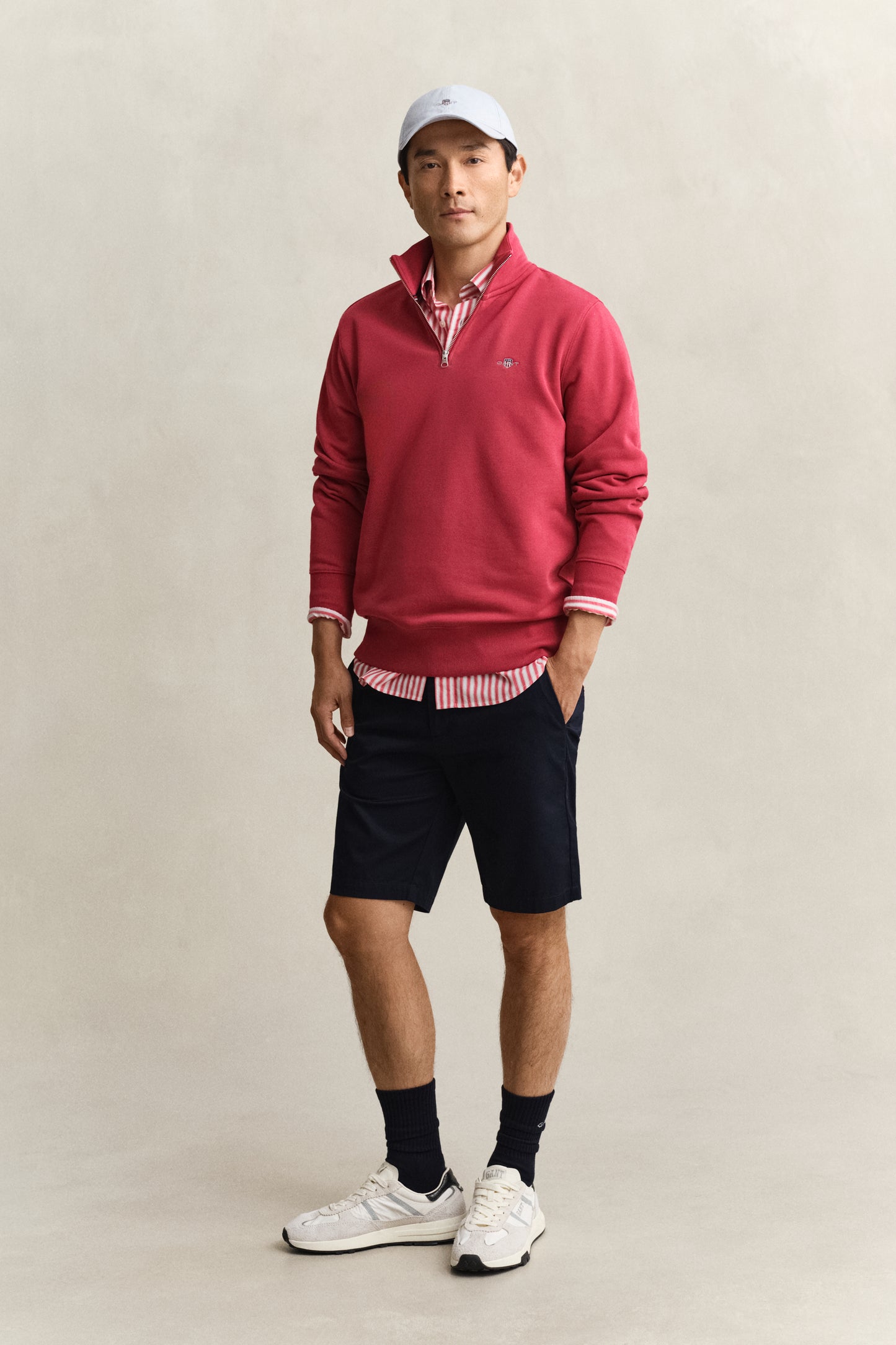 ROSE RED, REG SHIELD HALF ZIP SWEAT BY GANT AU.