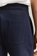 EVENING BLUE, REG SHIELD SWEAT SHORTS, CLOSE-UP BY GANT AU.