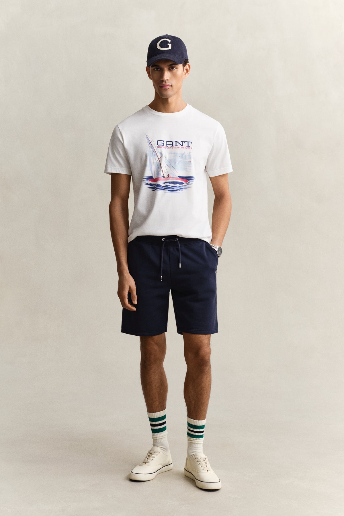 EVENING BLUE, REG SHIELD SWEAT SHORTS BY GANT AU.
