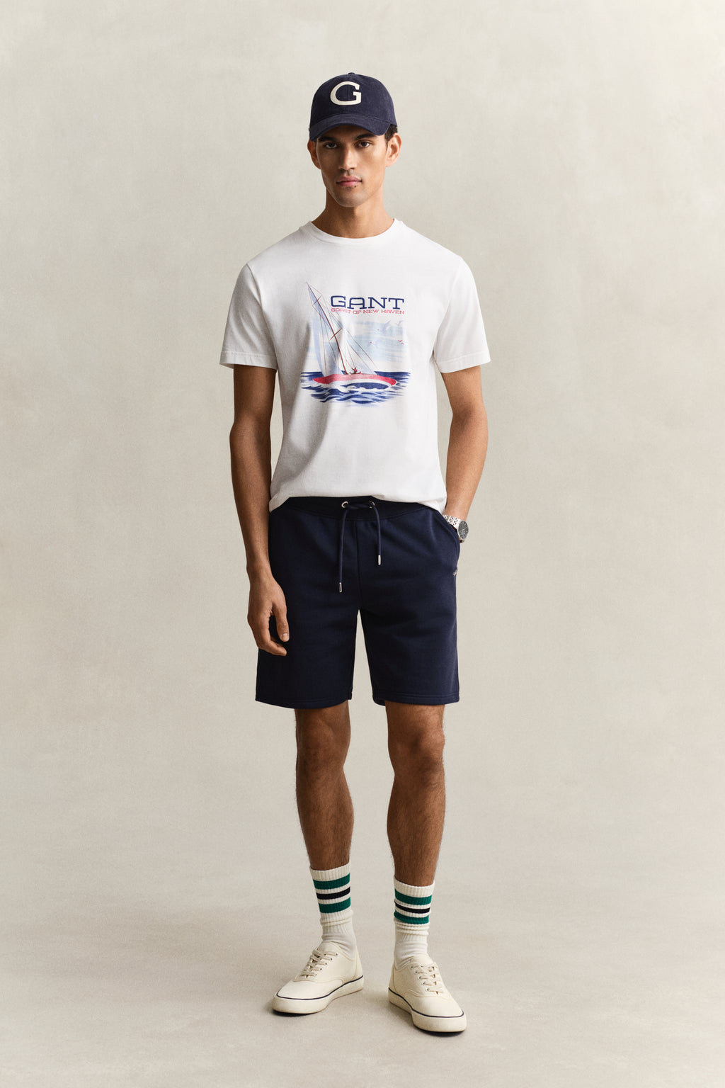 EVENING BLUE, REG SHIELD SWEAT SHORTS BY GANT AU.