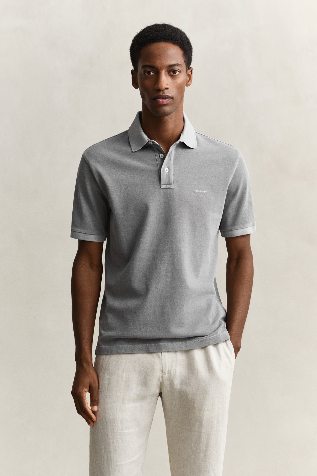 CERAMIC GREY, SUNFADED SS POLO, FRONT-VIEW BY GANT AU.