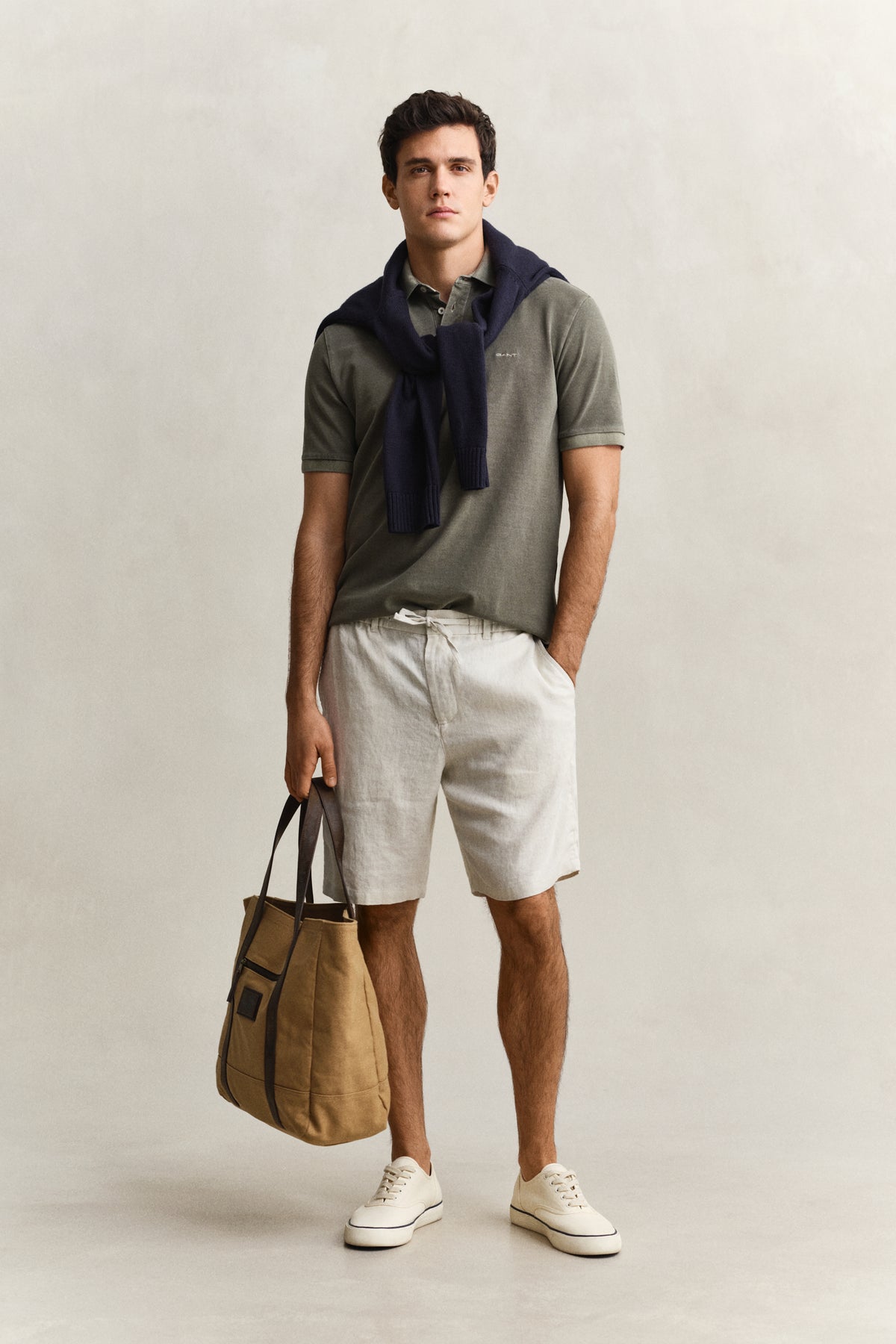  SAND, Linen Shorts BY GANT AU.