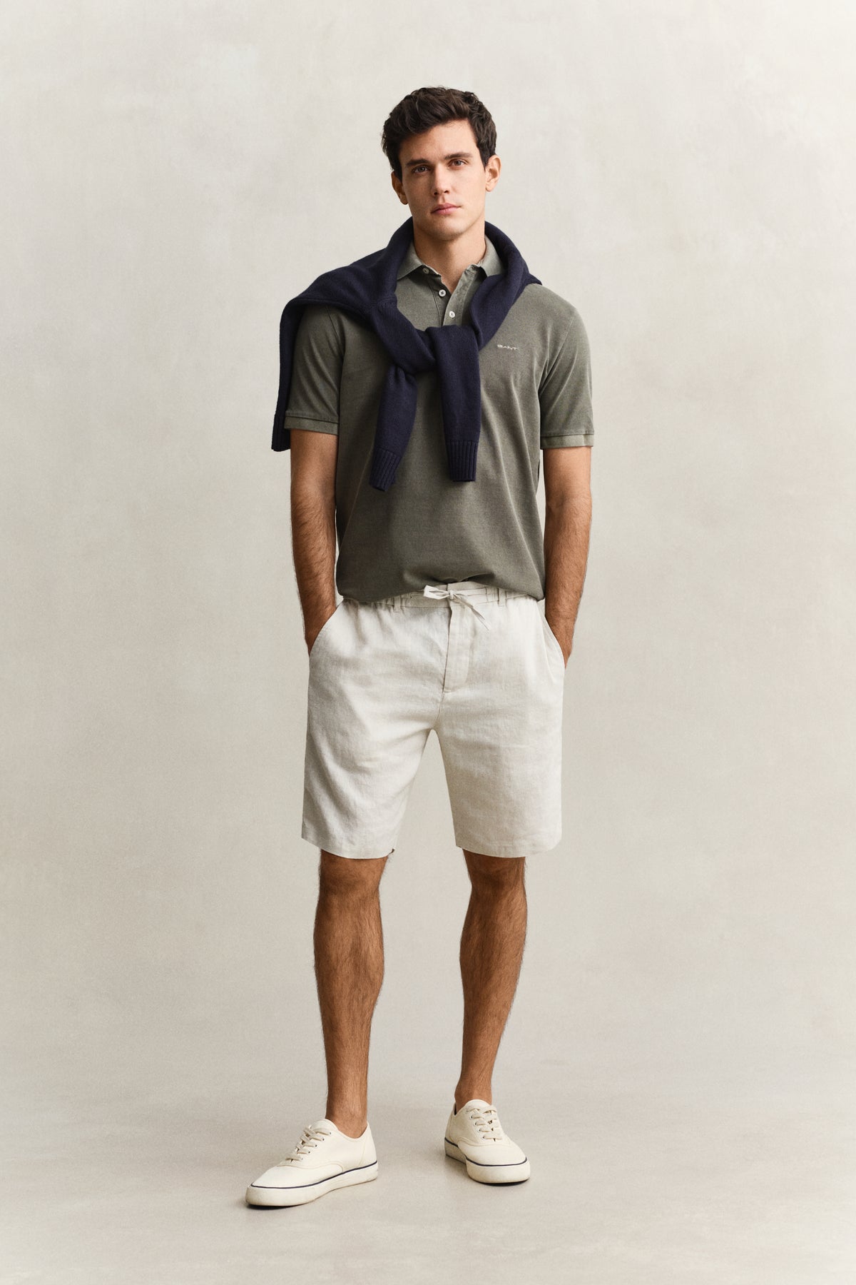  SAND, REG LINEN DS SHORTS, FRONT-VIEW BY GANT AU.