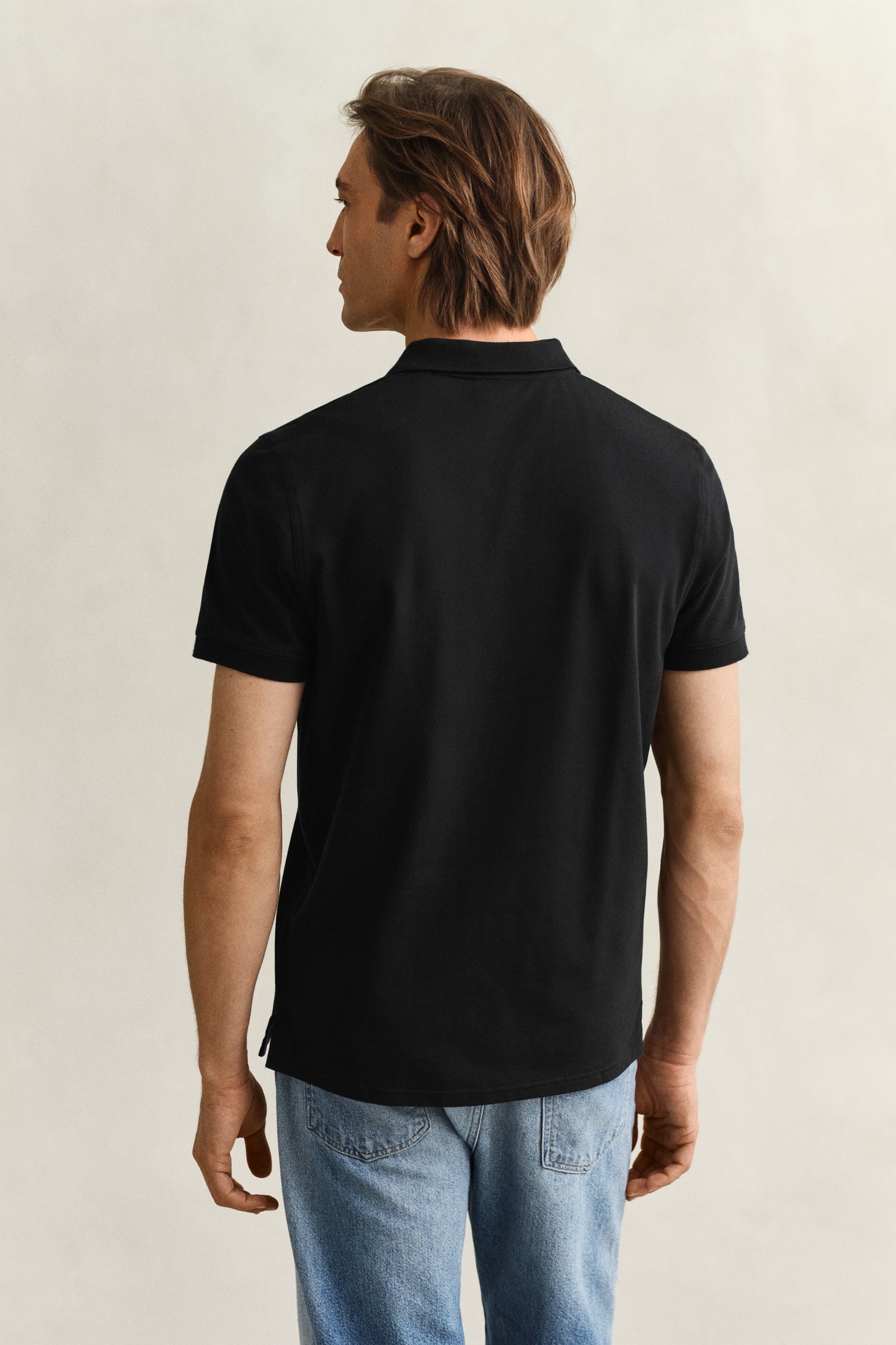 BLACK, REG CONTRAST PIQUE SS POLO, BACK-VIEW BY GANT AU.
