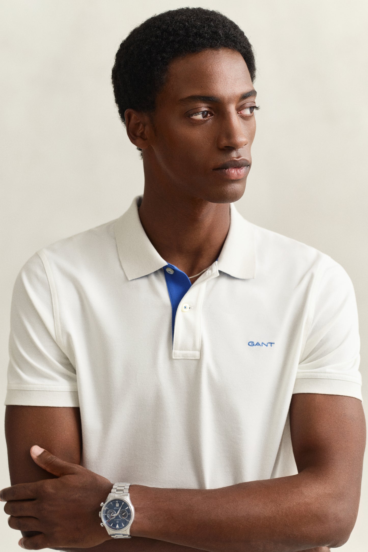 EGGSHELL, REG CONTRAST PIQUE SS POLO, CLOSE-UP BY GANT AU.
