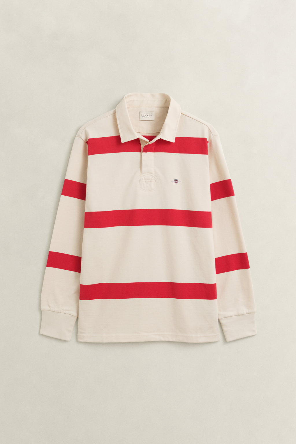 CREAMED WHITE, STRIPED RUGGER BY GANT AU.