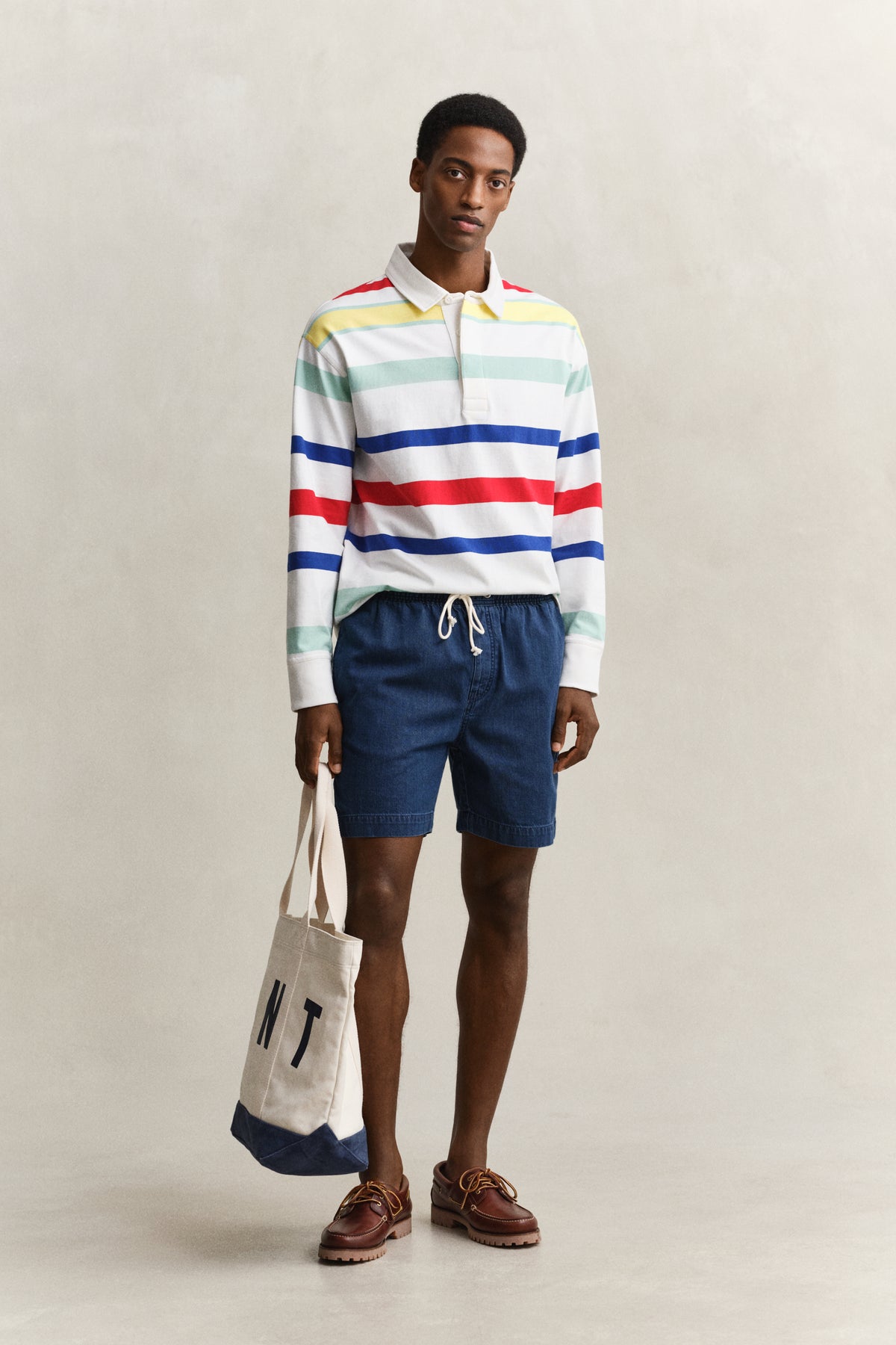 EGGSHELL, MULTI COLOR RUGGER BY GANT AU.