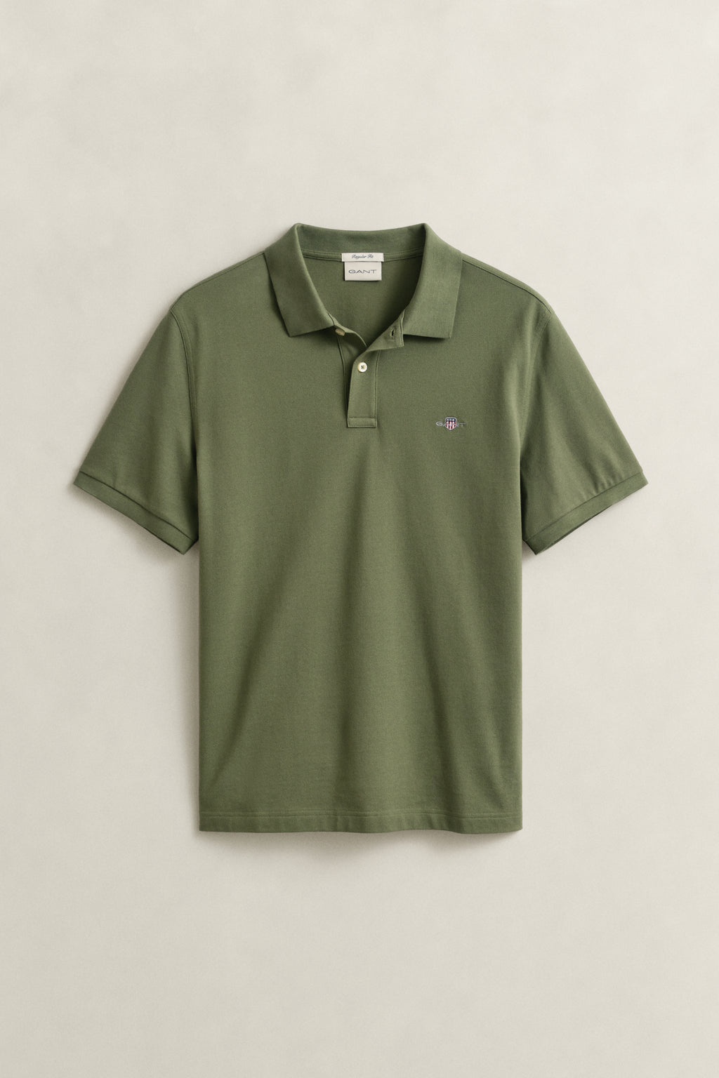 DRY HERB GREEN, Classic Regular Polo Shirt, FLAT-LAY BY GANT AU.