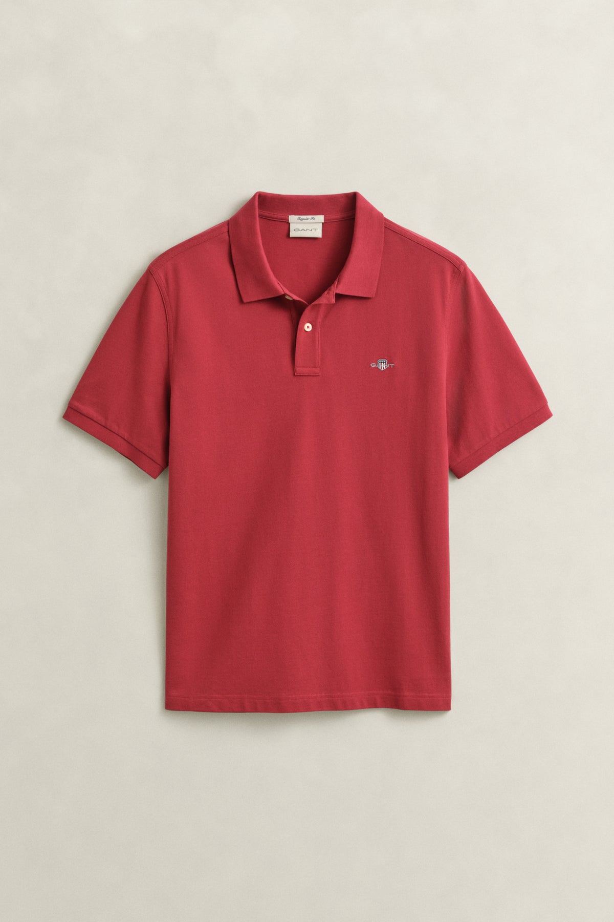 MUTED RED, Classic Regular Polo Shirt, FLAT-LAY BY GANT AU.