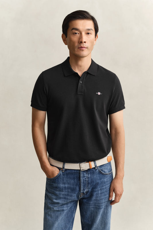 BLACK, SLIM SHIELD SS PIQUE POLO, FRONT-VIEW BY GANT AU.