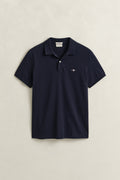 EVENING BLUE, SLIM SHIELD SS PIQUE POLO, FLAT-LAY BY GANT AU.