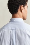 LIGHT BLUE, REG CLASSIC POPLIN SHIRT, CLOSE-UP BY GANT AU.
