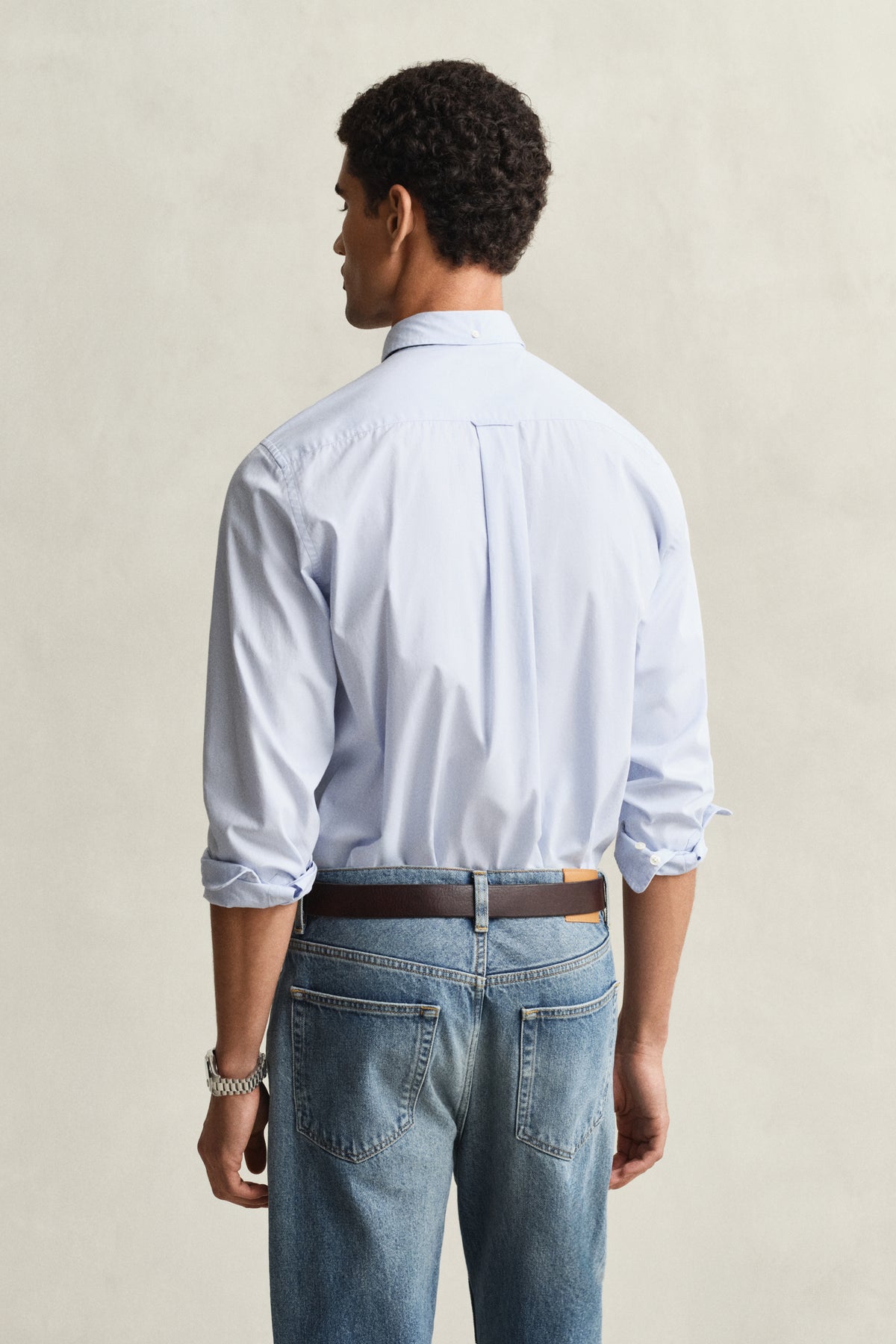 LIGHT BLUE, REG CLASSIC POPLIN SHIRT, BACK-VIEW BY GANT AU.