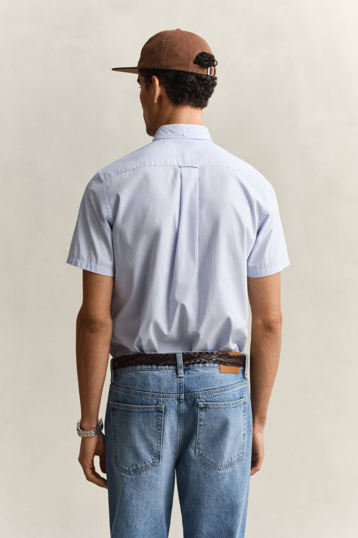 LIGHT BLUE, REG CLASSIC POPLIN SS SHIRT, BACK-VIEW BY GANT AU.