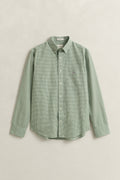 HERB GREEN, REG CLASSIC POPLIN GINGHAM SHIRT, FLAT-LAY BY GANT AU.