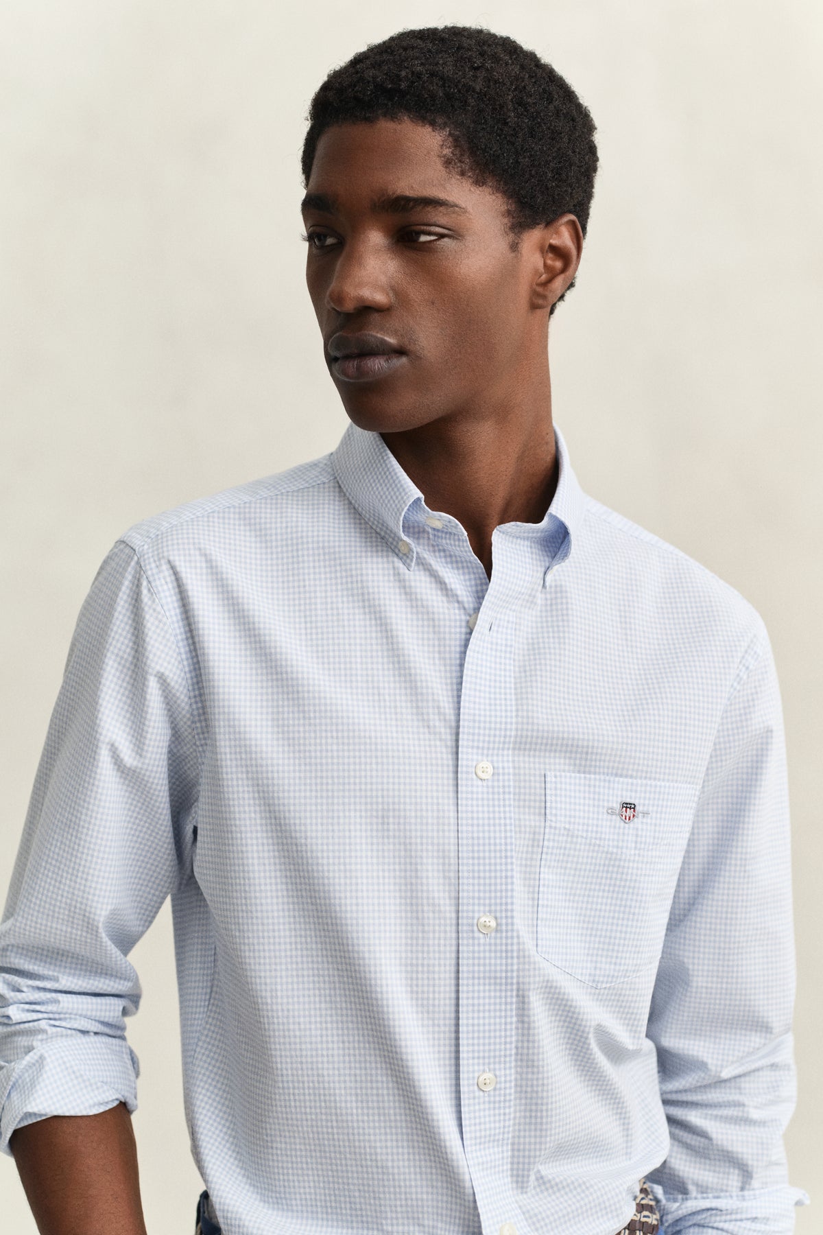 LIGHT BLUE, REG CLASSIC POPLIN GINGHAM SHIRT, CLOSE-UP BY GANT AU.