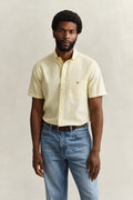LIGHT MUSTARD YELLOW, REG CLASSIC OXFORD SS SHIRT, FRONT-VIEW BY GANT AU.