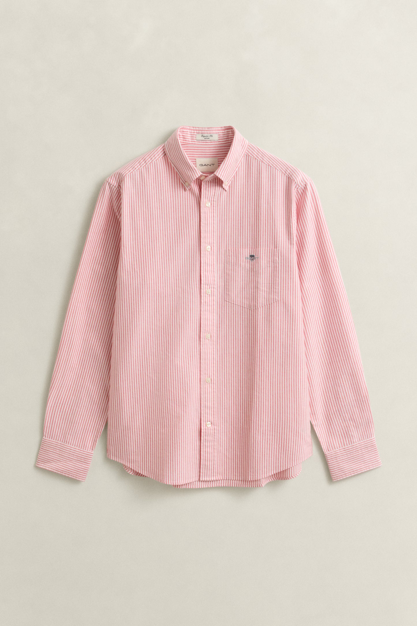 ROSE RED, REG CLASSIC OXFORD STRIPE SHIRT, FLAT-LAY BY GANT AU.