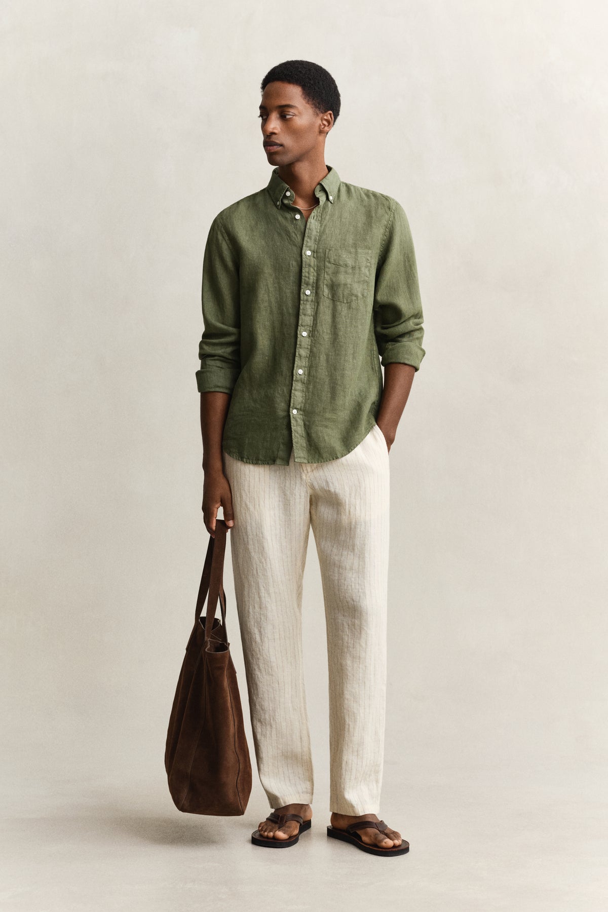 DRY HERB GREEN, REG GMNT DYED LINEN SHIRT BY GANT AU.
