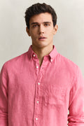 MODEL WEARING REG GMNT DYED LINEN SHIRT