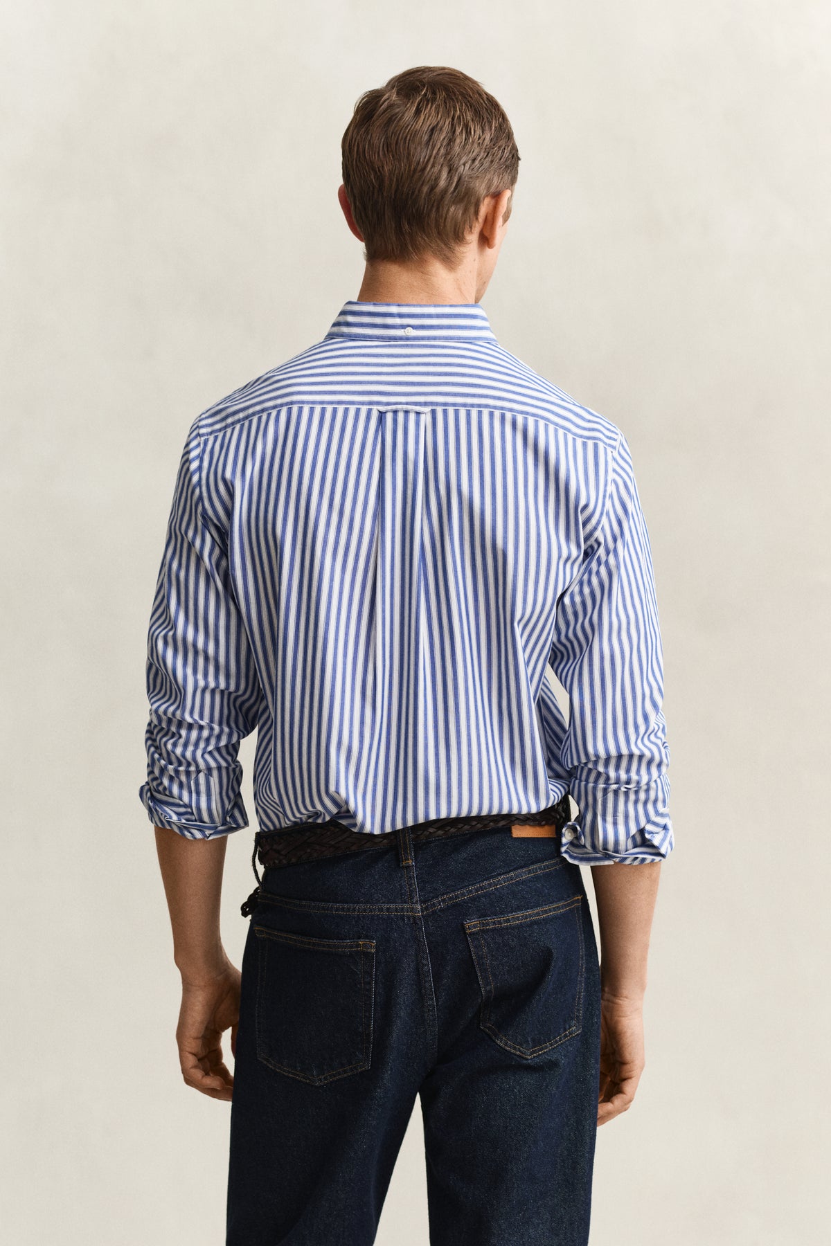 COLLEGE BLUE, REG CLASSIC POPLIN STRIPE SHIRT, BACK-VIEW BY GANT AU.