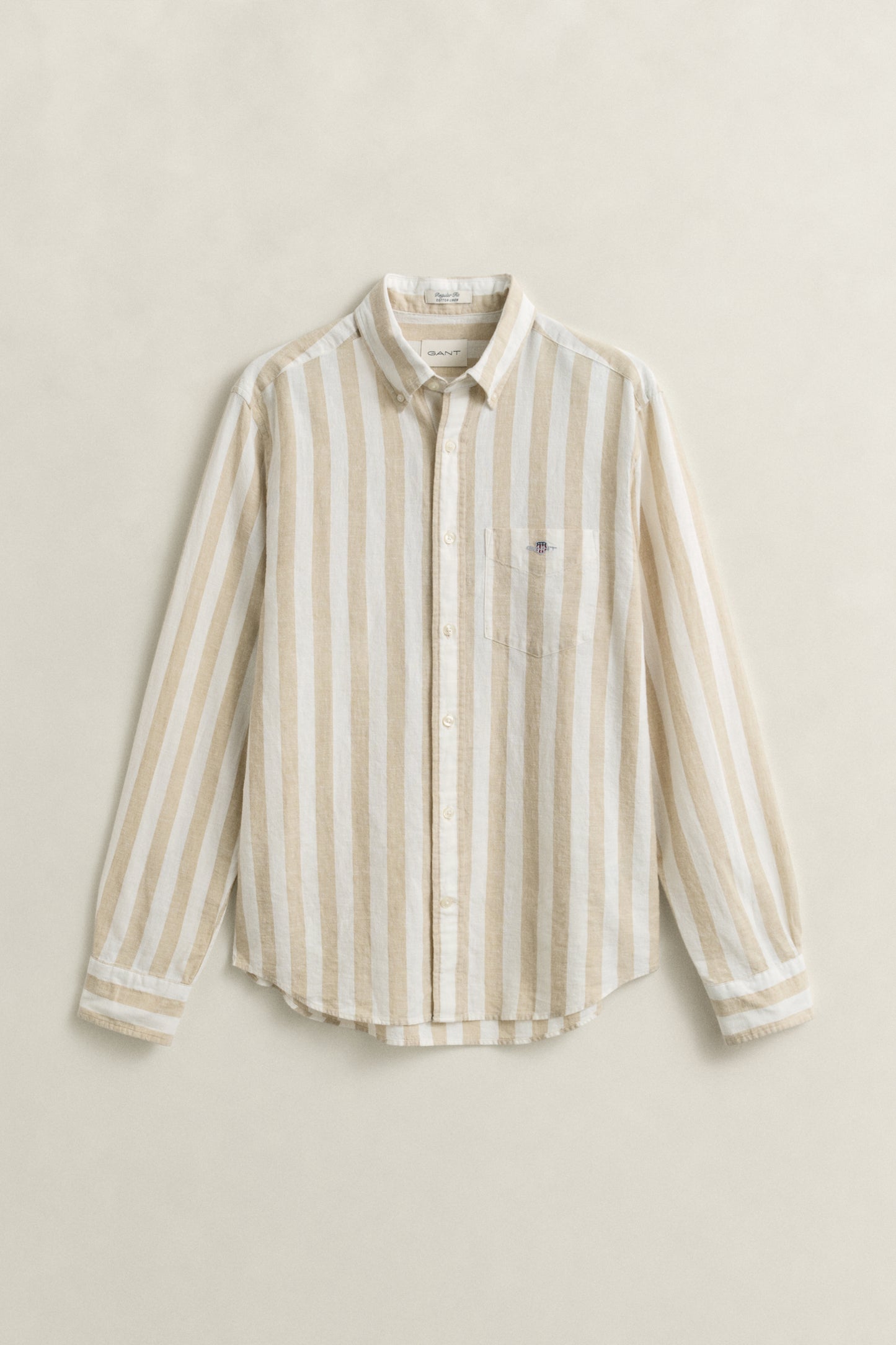 OAT BEIGE, REG COTTON LINEN STRIPE SHIRT, FLAT-LAY BY GANT AU.