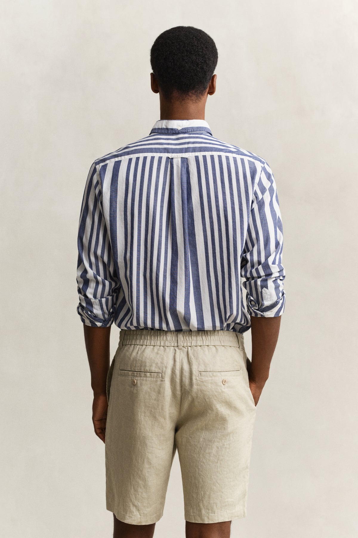 RICH NAVY, REG COTTON VOILE STRIPE SHIRT, BACK-VIEW BY GANT AU.