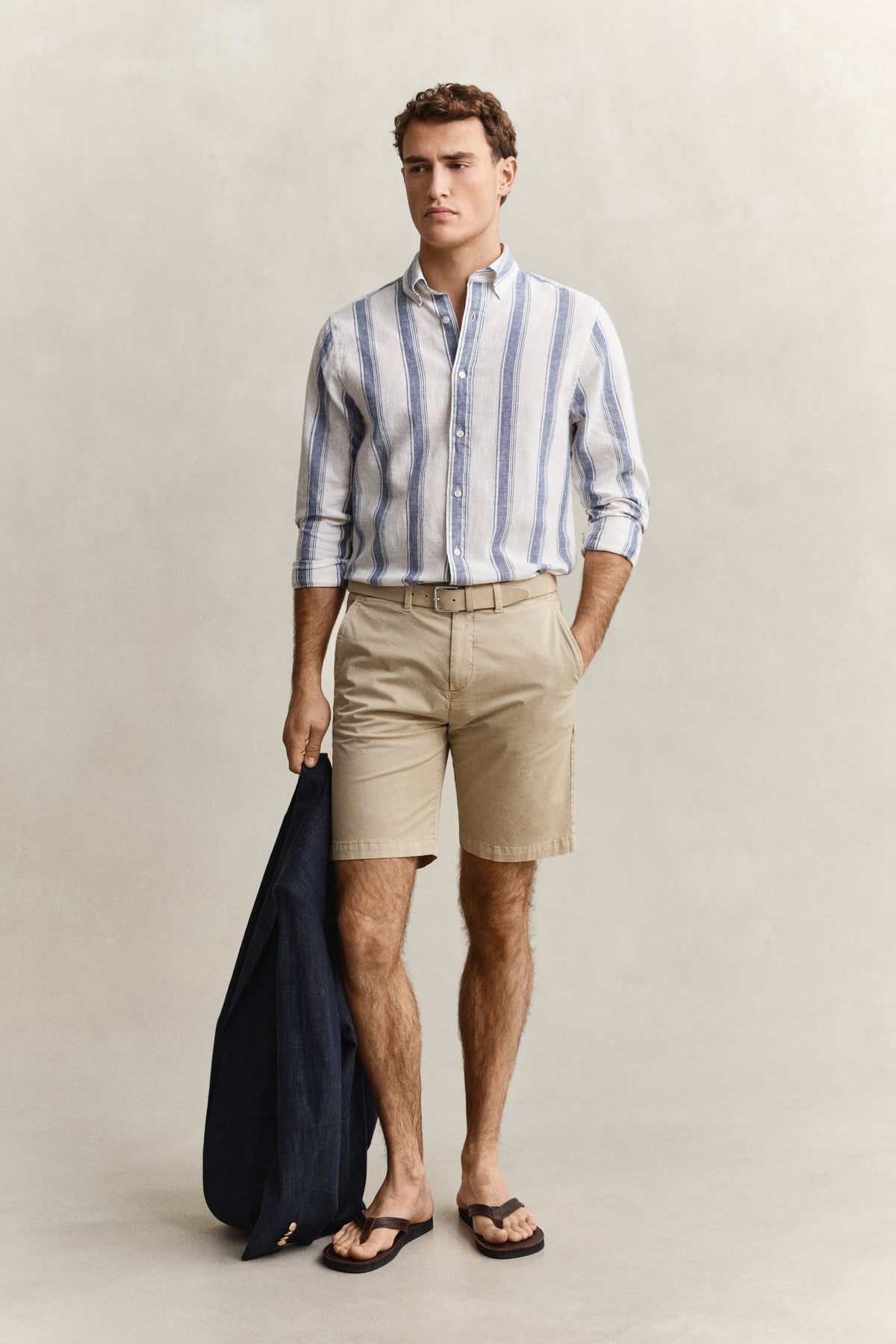 VINTAGE BLUE, REG COTTON LINEN STRIPE SHIRT BY GANT AU.