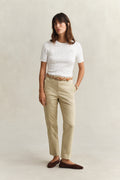 OAT BEIGE, Classic Slim Chinos, FRONT-VIEW BY GANT AU.