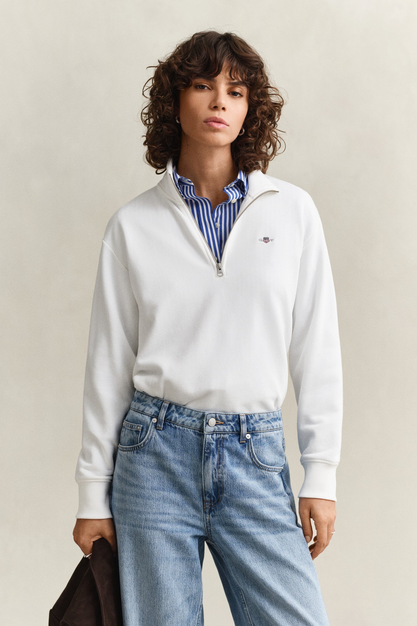 EGGSHELL, SHIELD HALF-ZIP, FRONT-VIEW BY GANT AU.