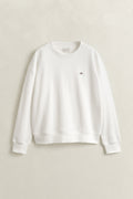 EGGSHELL, SHIELD C-NECK SWEAT, FLAT-LAY BY GANT AU.