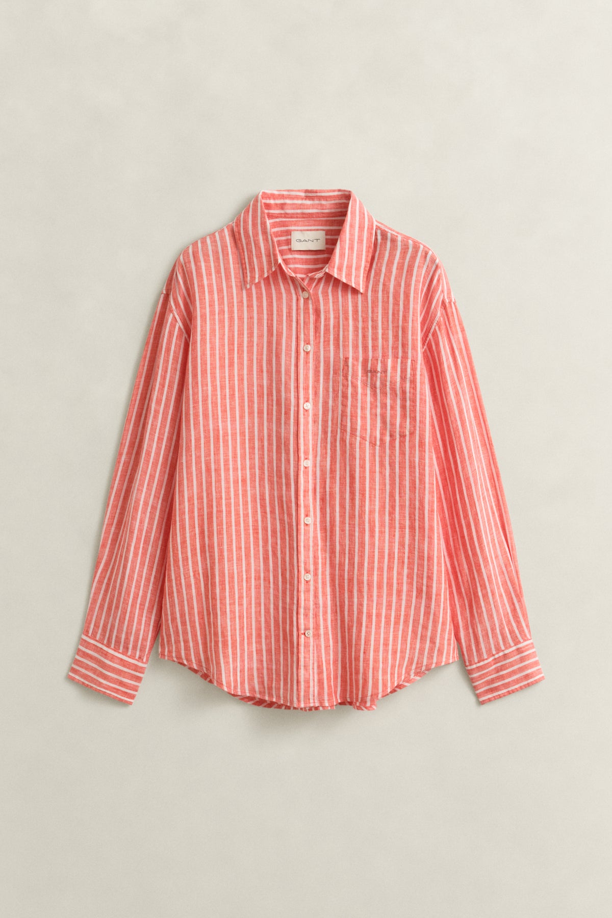 PERFECT RED, REL STRIPED LINEN LS SHIRT, FLAT-LAY BY GANT AU.