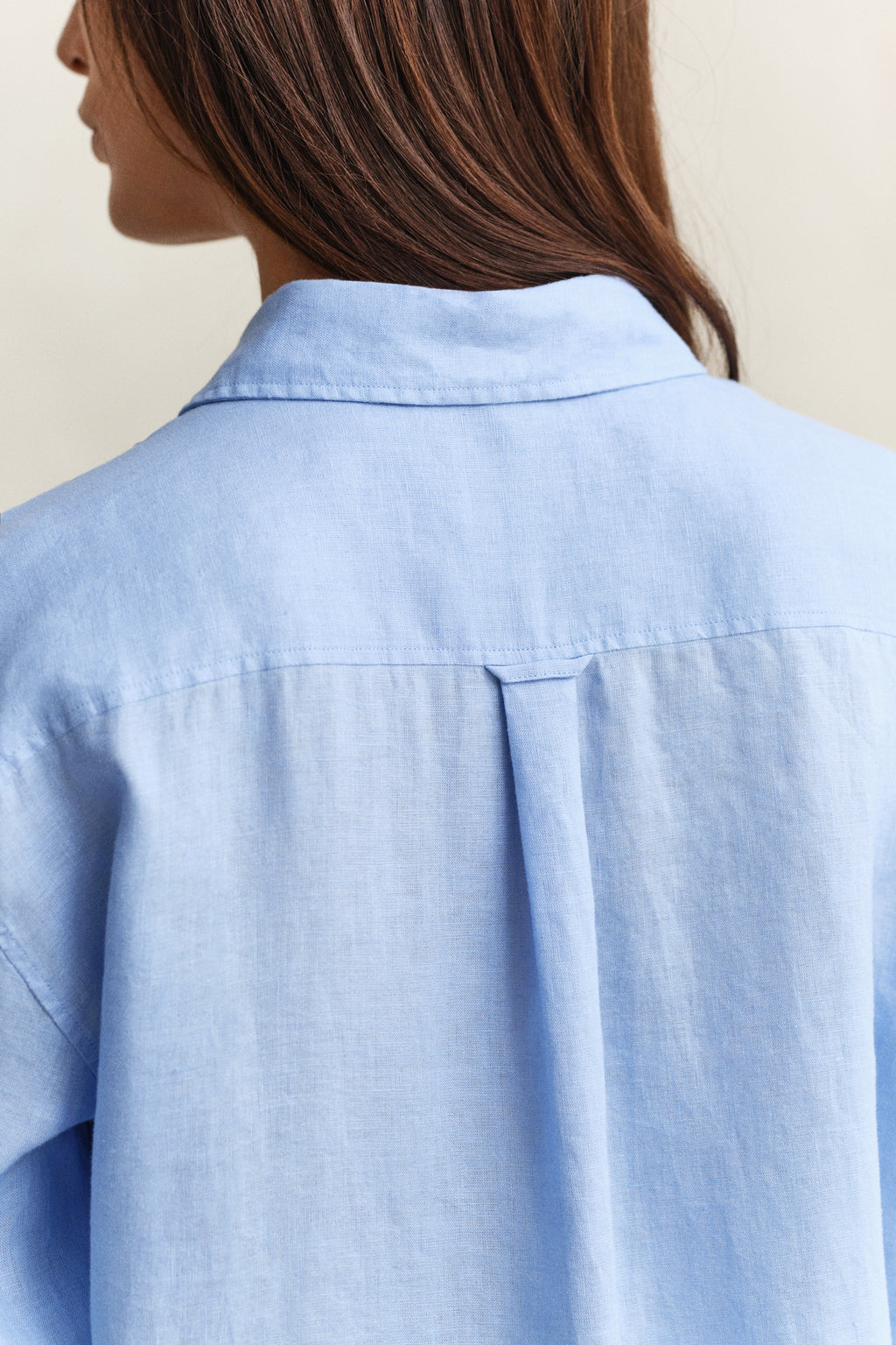 HYDRANGEA BLUE, REL LINEN LS SHIRT, CLOSE-UP BY GANT AU.