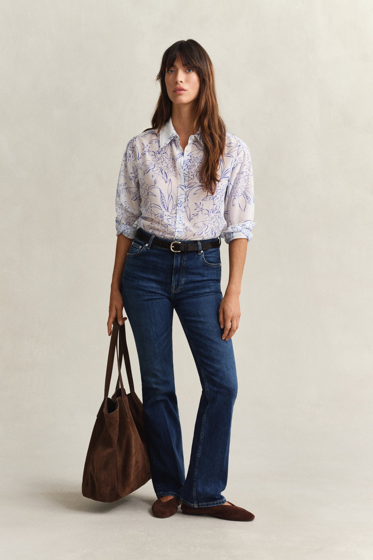 WHITE, REL FLORAL PRINT CTN SILK SHIRT BY GANT AU.