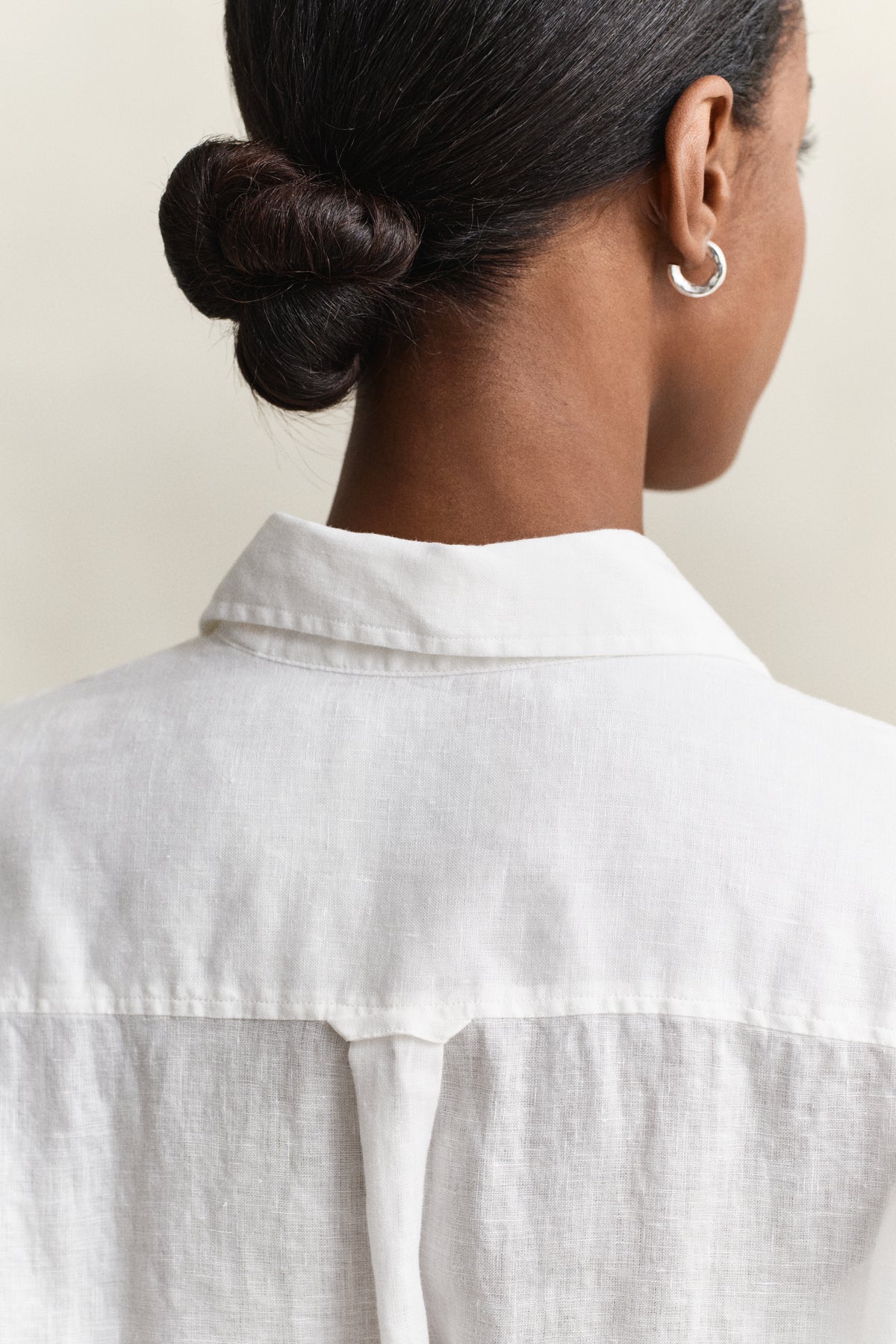 WHITE, LINEN SS SHIRT DRESS, CLOSE-UP BY GANT AU.