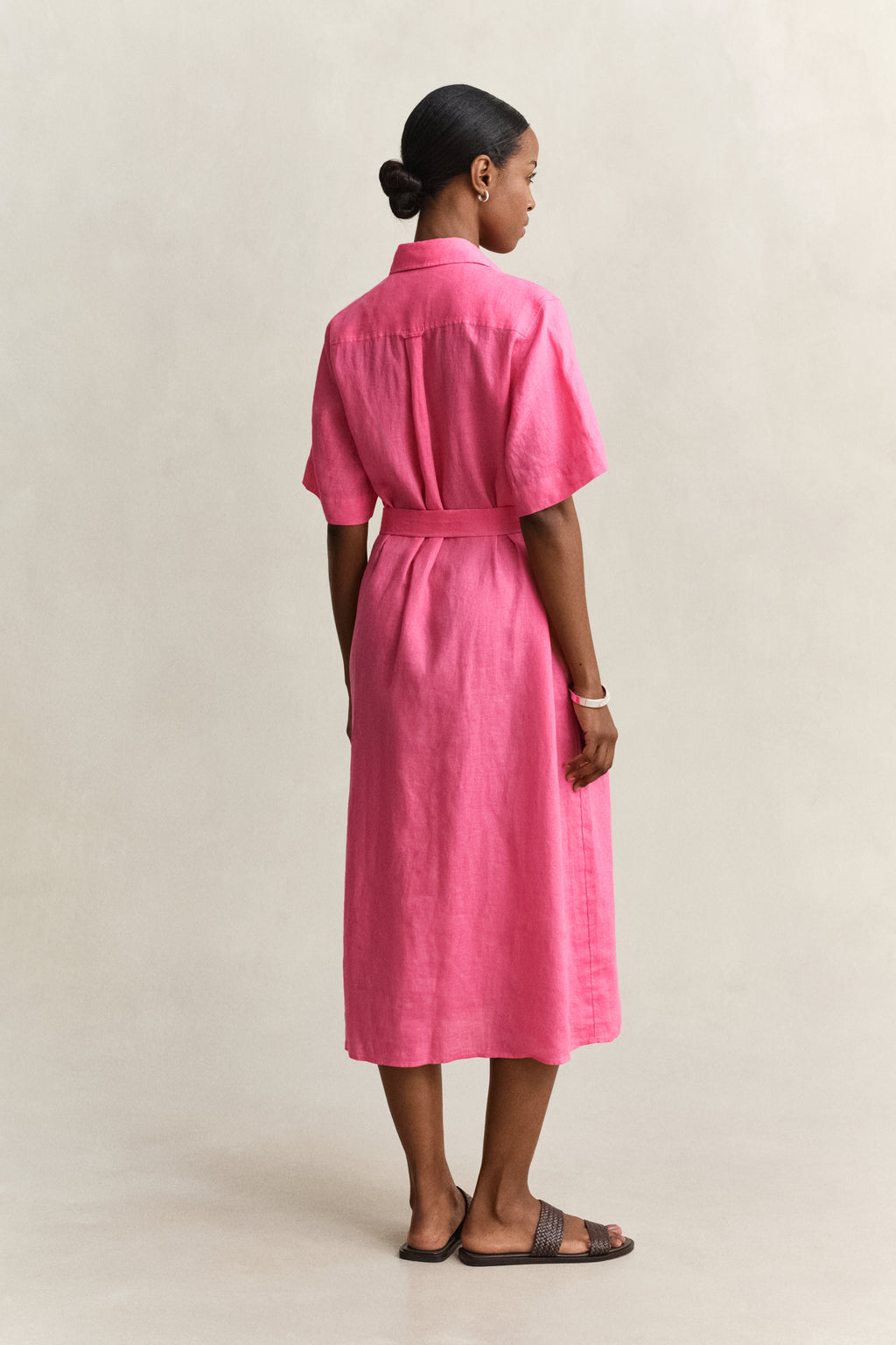 BRIGHT FUSCHIA, LINEN SS SHIRT DRESS, BACK-VIEW BY GANT AU.